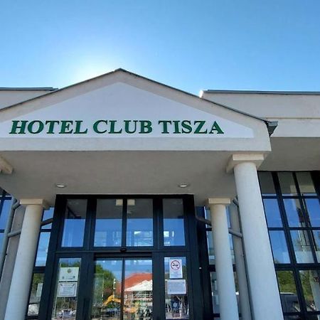 Hotel Club Tisza Lakitelek Экстерьер фото